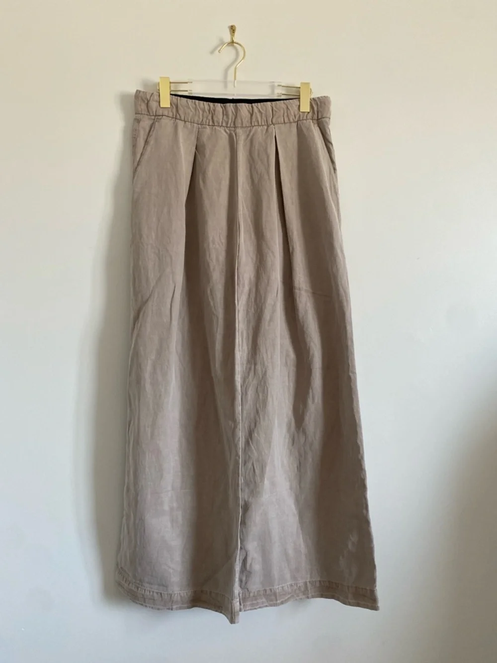 SOLD James Perse | Soft Pleat Wide Leg Pant | Linen Blend - Picture 2 of 10